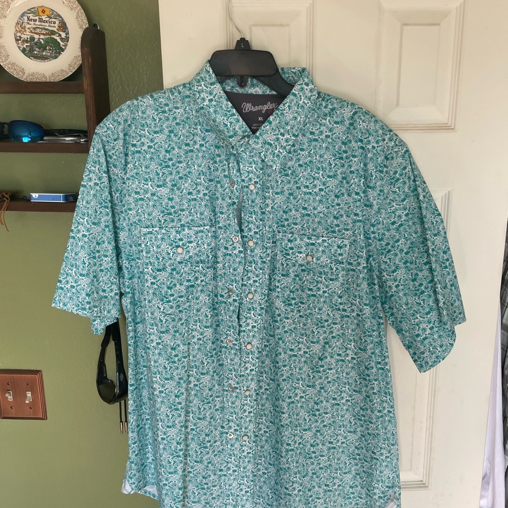 Wrangler Men's Teal Patterned Button Down Shirt Western